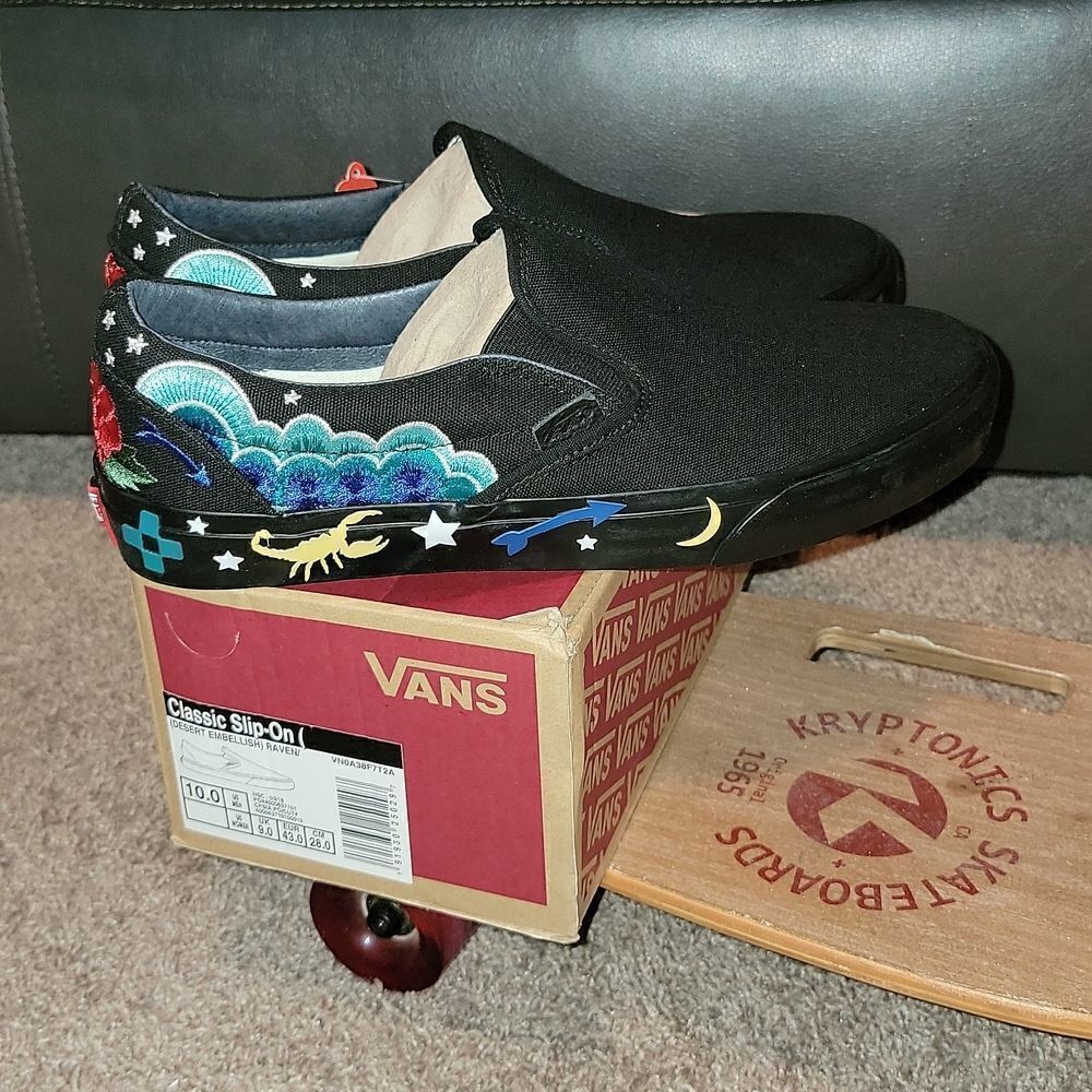 Vans Desert Embellish Shoes Black Classic Slip On Rare New Size M 10 W 11.5